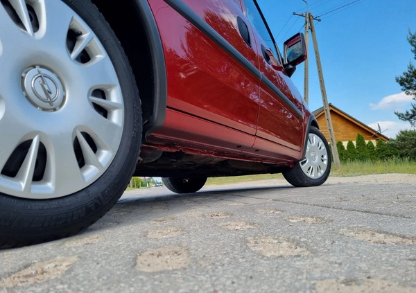 Opel Corsa cena 14900 przebieg: 177211, rok produkcji 2011 z Lubraniec małe 529